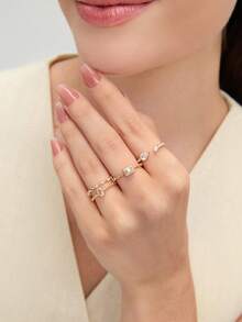 Ashenrae 3 Buah Cincin Zirkonia Geometris Minimalis untuk Wanita, Hadiah Sehari-hari & Pesta - Yellow Gold - View 3