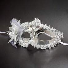 1pc Halloween Half Face Mask, Venetian Princess Masquerade Mask, Party Performance Lace Mask, Club Bachelor Party Costume Mask - Flower Mask - View 2