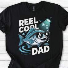 Reel Dad T-Shirt – Funny Fishing Father's Day Gift - 黑色 - 查看 1