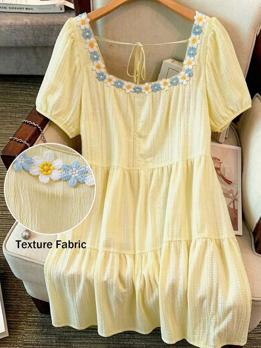 CURVE Women's Elegant Square Neck Floral Embroidery Dress, Exquisite Embroidered Dress Suitable For Daily Wear And Outdoor Activities - 黃色 - 查看 1