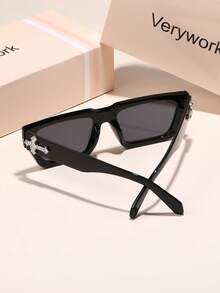 Verywork 1 Pair Casual Rectangular Wide Frame Rhinestone Heart-Shaped Plastic Full Frame Women's Sunglasses, UV Protection, Popular Design, Fashion Basic Style, Suitable For Daily Life, Summer, Street Photography, Beach Party, Outdoor Leisure Activities, Date Outfit And More, Fashion Accessory, Suitable For All Face Shapes - Multicolor - View 2
