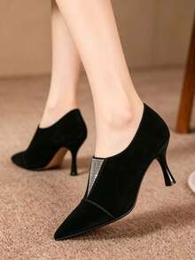 French Style Pointed Toe Matte Velvet High Heels Women 2026 Fashion New Black Velvet Rhinestone Pointed Toe Deep Cut Glamorous Commute Elegant Stiletto High Heels - Black - View 3