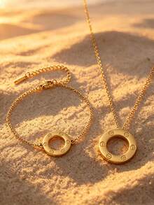 Vintage Fashion Luxury Style Large Round Hoop Necklace And Bracelet 2-Piece Set For Women, Luxury Gold Large Round Disc Diamond Necklace Jewelry Set, Minimalist Hollow Circle Collarbone Chain And Thin Bracelet, European And American Commuter Versatile High-End Accessory, Influencer Style, Exquisite Gift Box For Girlfriend, Best Friend, Valentine's Day - One-character Mark - View 4