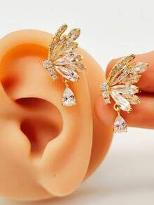 1pc Exquisite Elegant Butterfly Fairy Wing Water Drop Zirconia Ear Cuff, Niche Design No Piercing Copper Ear Accessory, High-End Women's Daily Evening Wedding Commute Style - Butterfly Wing Ear Bone Clip - View 5