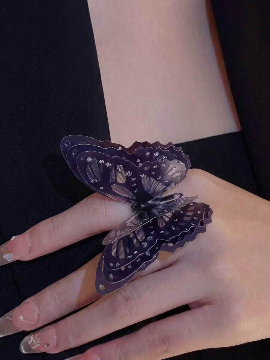 1件女款誇張大尺寸食指戒指，暗黑哥德風，蛾蝶小眾設計，仙女飾品，黑色大蝴蝶戒指，時尚裝飾配件，可調節戒圈 - 黑色 - 查看 1