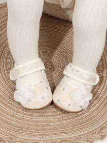 1 paire de chaussures de marche antidérapantes pour bébé fille 0-15 mois, en tissu avec broderie florale, fermeture à scratch, style Mary Jane princesse mignon et doux, pour printemps et automne - Blanc - Voir 6
