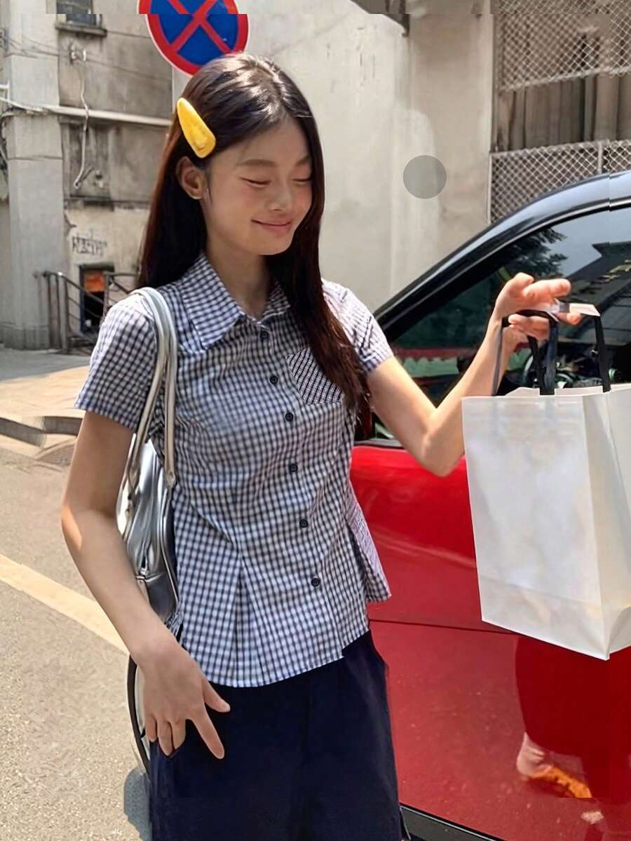 女款藍色格紋短袖襯衫 夏季新款 收腰翻領 小版韓風上衣 - 淺藍色 - 查看 1