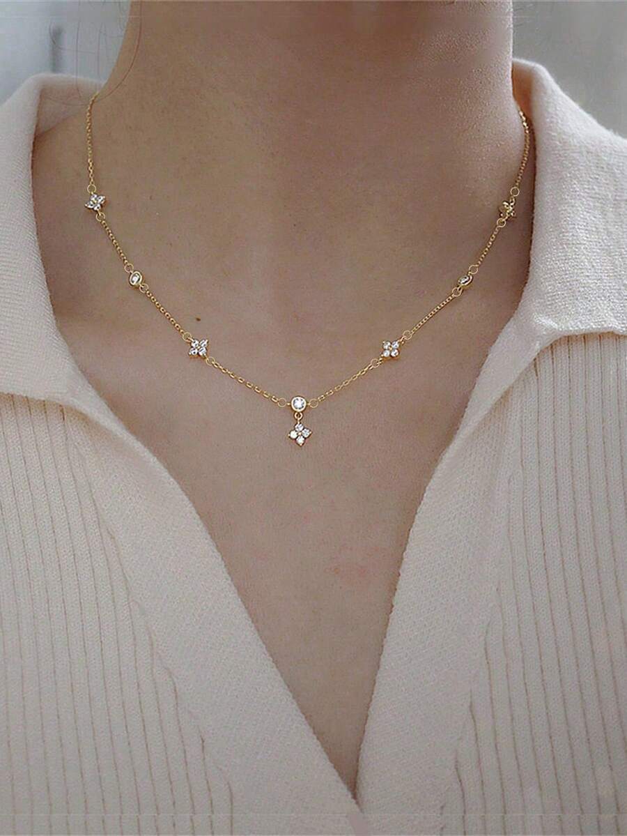 1pc Women's Rhinestone Four-Leaf Clover Tassel Necklace, Daily Layering Accessory Gift (Pendant Quantity Random) - Gold - View 1