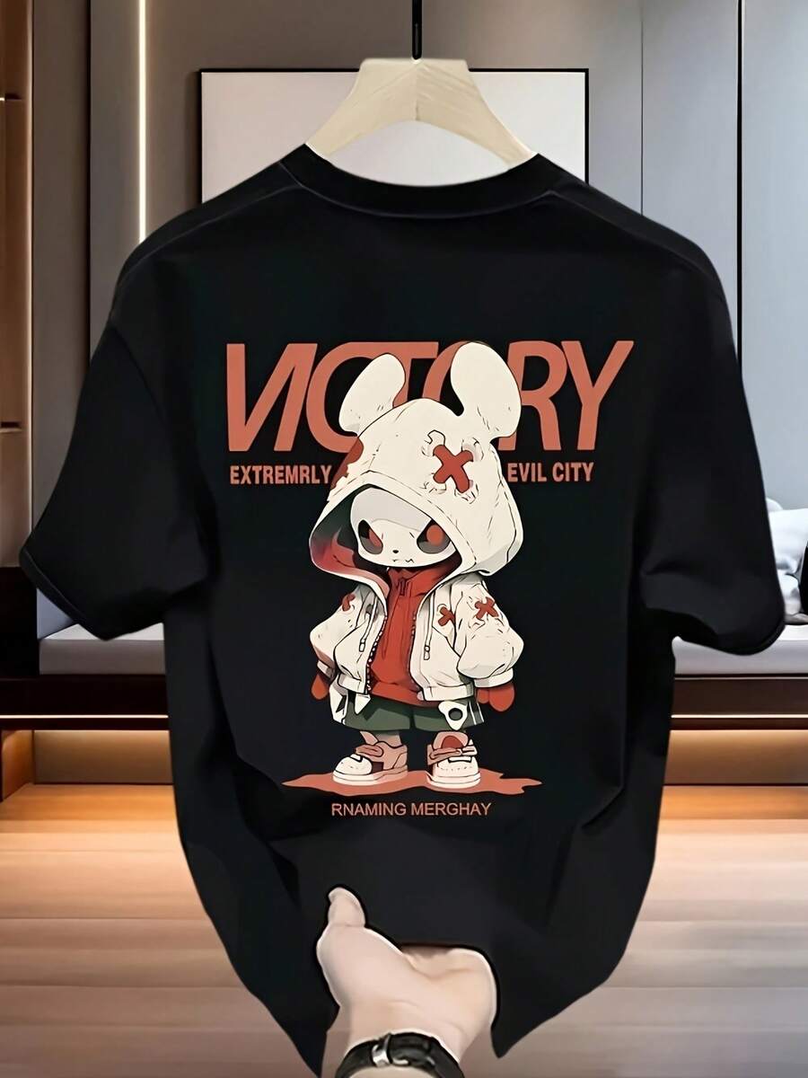 Camiseta única con diseño Y2K de personaje urbano estilo japonés, destaca por su arte vibrante y mensaje de victoria, perfecta para quienes buscan moda con actitud, ideal para el clima mexic - Negro - Ver 1