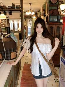 新款女款露肩短袖上衣，夏季成熟法式風開衩顯瘦設計小眾甜辣露肩上衣 白色 - 白色 - 查看 13