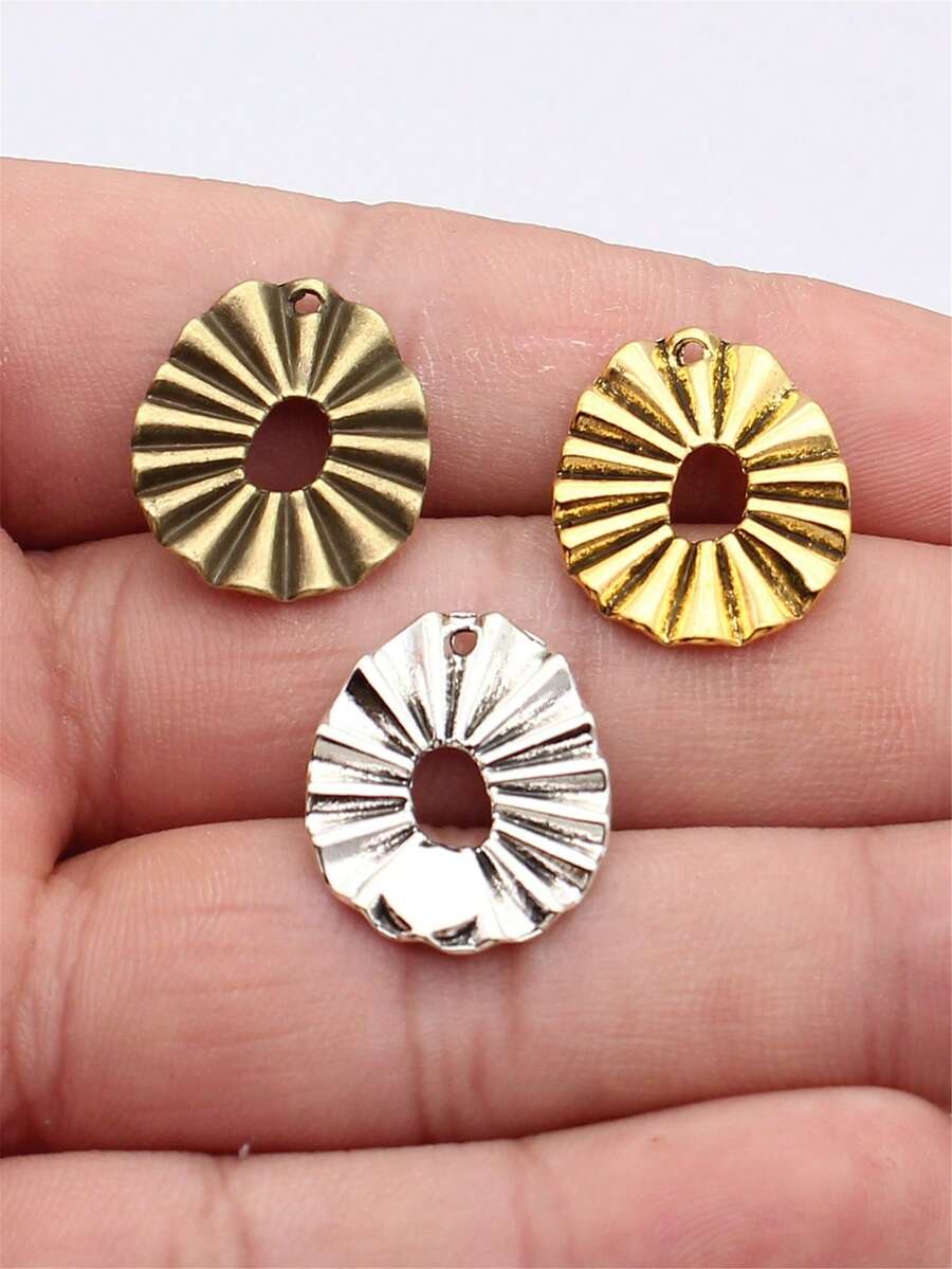 20pcs 22x18mm Hollowed-Out Pleated Egg-Shaped Geometric Charms Pendant For DIY Jewelry Making Necklace Keychain Phone Chain Bracelet Accessories - Egg-shaped - View 1