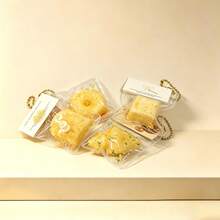 1件炸酥餅吐司系列逼真食物裝飾品，裝飾性鑰匙圈吊飾，桌面裝飾收藏品，適合青少年與成人，生日節日派對禮物，隨機卡頭款 - 彩色 - 查看 1