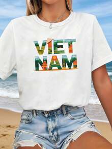 Plus Size - Plus Size - Women's Plus Size T-Shirt With VIET NAM Graphic Print, Short Sleeve, Round Neck, Casual Top For Summer And Spring, Women's Clothing, Women's T-Shirts - 銀行 - 查看 1