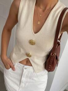 2026 Women's New V-Neck Sleeveless Fitted Short Knit Vest, With 3D Large Gold Decor Button, Front & Side Hollow Design, Relaxed Fit Sexy Style, Suitable For Daily Wear, Cafe, Work, Short Date, Vacation Summer - Apricot - View 2