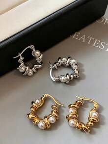 1 Pasang Anting Hoop Geometris Mutiara Elegan dan Modis, Cocok untuk Pemakaian Sehari-hari, Pesta, dan Acara Formal Wanita - Perak + Putih - View 4
