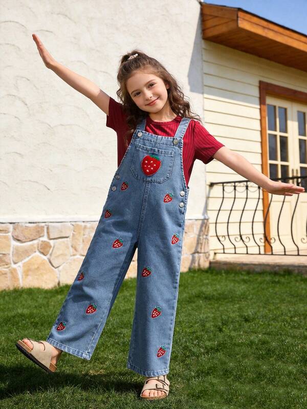 Young Girl's 2pcs Set Fashionable Cute Strawberry Patch Embroidery Blue Denim Overalls Long Pants With Summer Casual Versatile Red Ribbed Crew Neck Short Sleeve T-Shirt Top