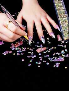Set de 21 piezas de decoración de arte de uñas con diamantes, encantos de uñas DIY con cristales asimétricos - Multicolor - Ver 4