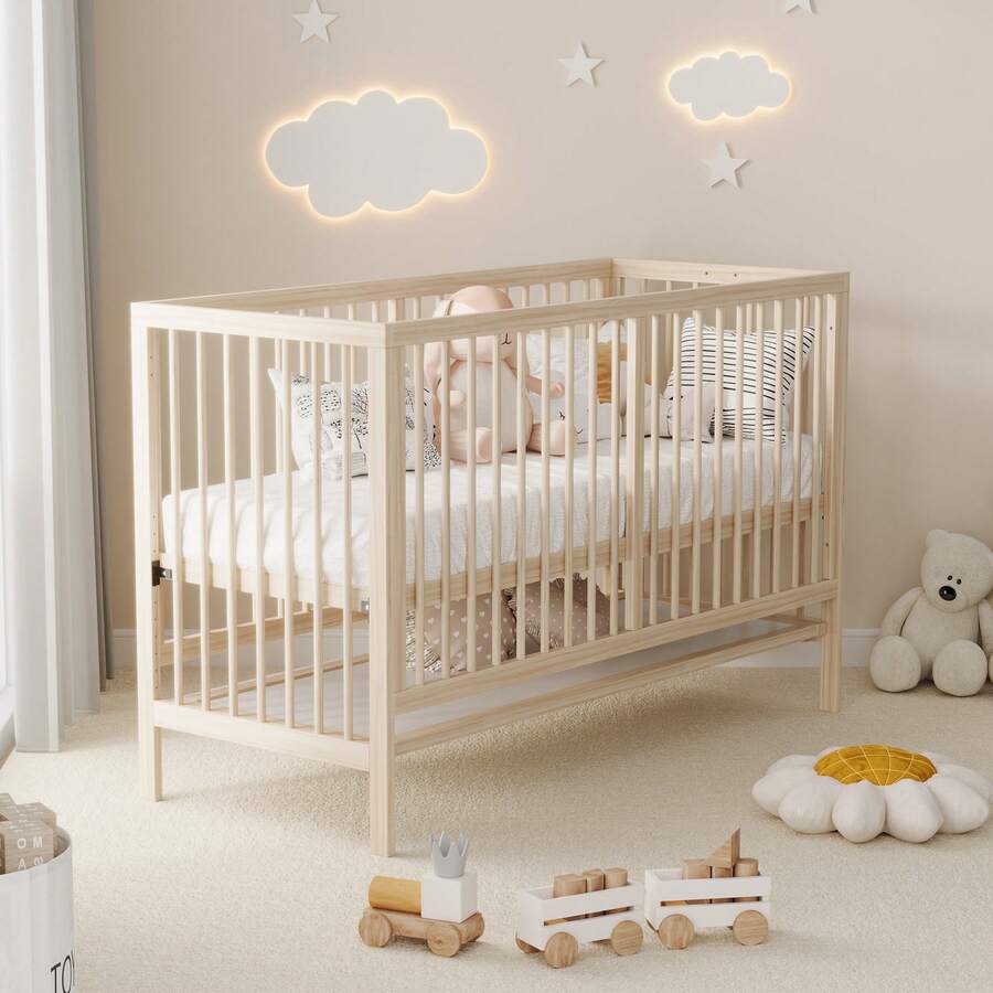 Cuna multifuncional 3 en 1 de madera Flieks, fabricada en madera de pino, convertible en cuna de noche, escritorio y caballete, cama infantil regulable en altura con acabado en madera natural, sin colchón, 120 * 60 * 90 cm. - Natural - Ver 1