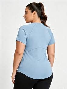 Plus Size Women Casual Sports T-Shirt, Round Neck, Curved Hem, Raglan Sleeve, Suitable For Summer Daily Wear - Blue - View 3
