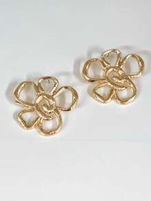 1 Pair Sexy Exaggerated Elegant Eye-Catching Gold Metal Earrings Flower, Asymmetrical Shape, Lion Stud, Heart, Faux Pearl Earring Multiple Styles Available Suitable For All-Year Daily Wear Vacation Graduation Season Best Friend Gift Holiday Gift Beach Vacation Seaside Party Gathering Dinner And More Occasions - Gold - View 5