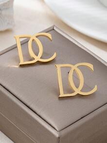 1 Pair Geometric Asymmetrical Letter Stud Earrings - View 4