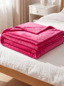 1pc Solid Color Flannel Blanket (Multi-Color Optional) Lightweight Blanket, All-Season Multi-Purpose Throw, Bedding, Comfortable And Warm Blanket, Skin-Friendly Soft Nap Blanket, Casual Style, Stitched Home Textile, Sofa, Bedroom, Living Room Multi-Purpose Blanket, Suitable For All Seasons, Bedroom Decor Blanket, Gift, Machine Washable - Hot Pink - View 4