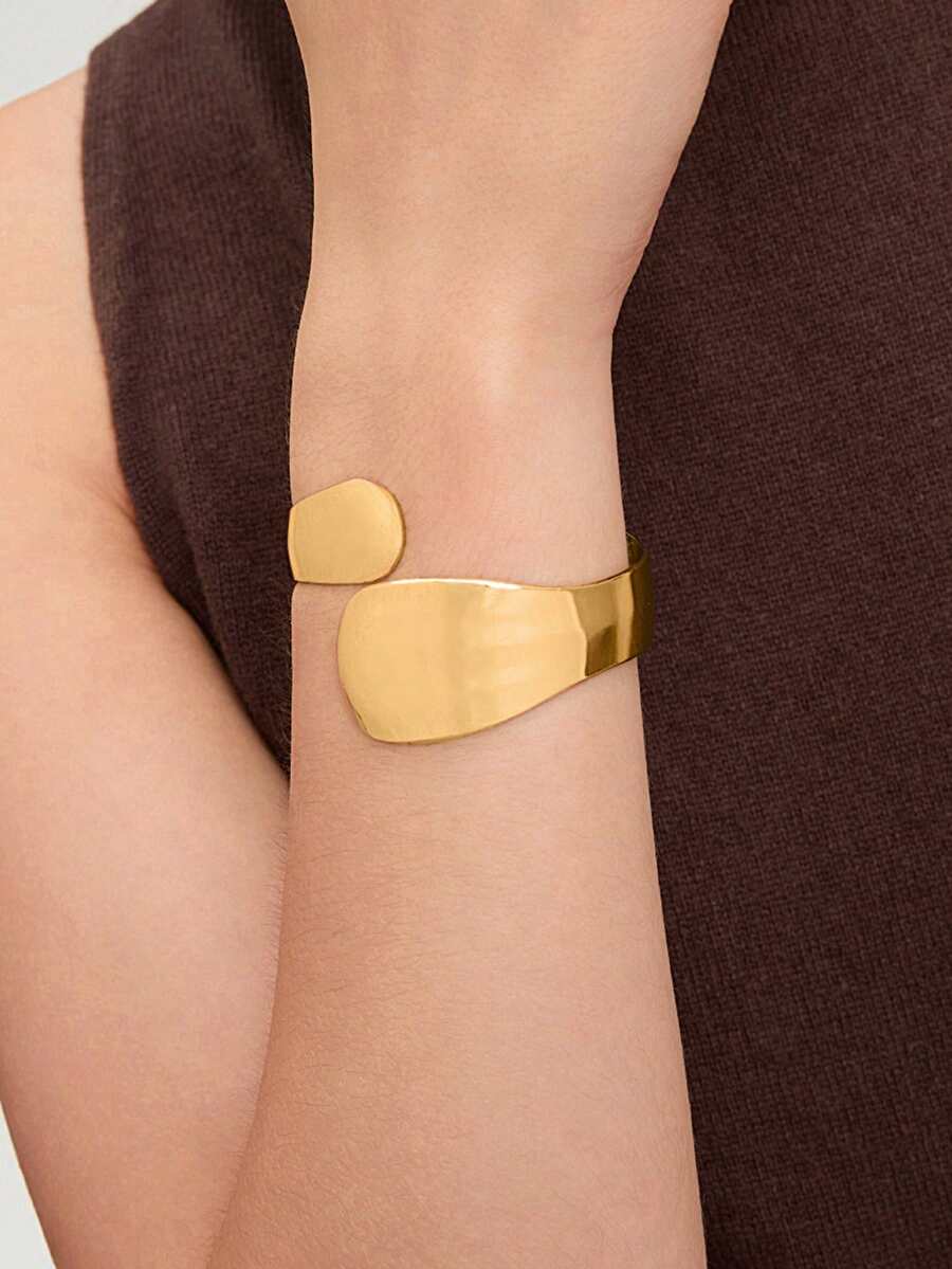 Ashenrae 1pc European And American Fashion Gold-Plated Face Shaped Bangle, Suitable For Women's Daily Wear