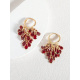 Pendientes rojos con múltiples circonitas