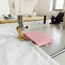 Magnetic Sewing Ruler With Scale And Seam Ripper, 3rd Generation Multi-Function Sewing Tool Set, Flat Magnetic Edge Guide With Ribbed Binding Fixation, Suitable For Straight Stitching, Includes 5 Sewing Threaders (Random Color), For Quilting, Garment Making And DIY Crafts - Three-in-one Regulations - View 8