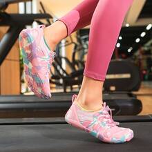 Women's Camouflage Water Shoes, Lightweight Non-Slip Water Socks, Barefoot Shoes, Summer Beach & Stream Shoes, Quick-Dry Swimming Shoes, Durable Water Shoes, Suitable For Beach Vacation, Camping, Party, Swimming, Fishing, Outdoor Hiking, Cross-Country Sports, Indoor Aerobics, Squats, Cross-Training, Yoga, Gym, Bowling - Baby Pink - View 12