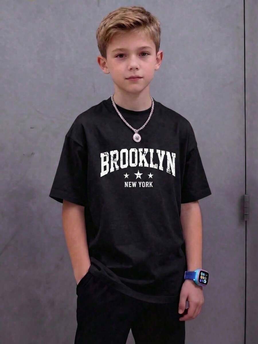 Camiseta casual de manga corta y cuello redondo con estampado, ideal para verano, para niños, niñas y adolescentes.Transpirable y absorbe la sudoración. - Verde militar - Ver 1
