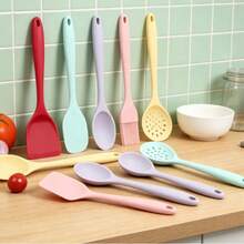 Heat-Resistant Non-Stick Silicone Kitchen Spatula, 8-Inch (20.5cm) Silicone Soup Spoon, Stirring Spoon, Ladle, Rice Spoon, Adult Serving Spoon, Cooking Stirring Baking Kitchen Utensils - Multicolor - View 1