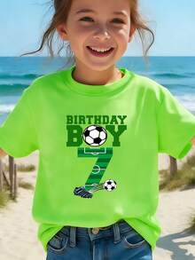 Boy's Number 7 Birthday Party T-Shirt, Featuring A "Birthday Boy" Print In Green Lettering, A Casual Short-Sleeved Sporty Style With Stadium Numbers And A Soccer Ball Design. - 酒紅色 - 查看 3