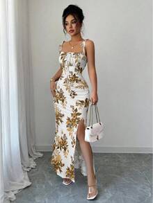 Women's Floral Mermaid Maxi Dress With Thin Straps And Bow, Square Neck, Ruched, Bodycon, For Wedding Guests, Beach Vacations And Date Nights. - 金色 - 查看 4