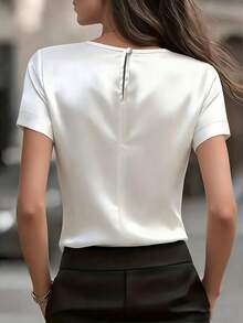 Elegant Women's Plain-Colored Fitted T-Shirt, Formal For The Office - 白色的 - 查看 2