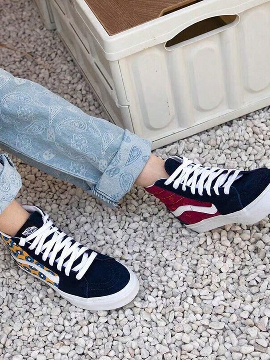 Vans SK8-HI High-Top Patterned Casual Canvas Shoes For Men And Women. - Multicolor - View 1