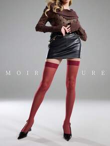 MOIRÉALLURE 1雙大腿高筒絲襪，適合日常通勤、夜店及各種造型需求 - 酒紅色 - 查看 4