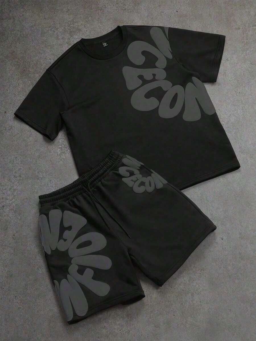 Conjunto de Camiseta de Manga Curta com Gola Redonda e Estampa de Letra e Shorts com Cordão na Cintura Casual Masculino, Conjunto de Shorts Hip Hop Preto e Branco Masculino - Preto / Preto - Visão 1