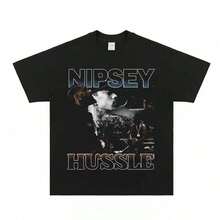 Camiseta de manga corta estilo americano en honor al rapero Nipsey Hussle, conjuntos de vacaciones para mujer, camisas de vacaciones para hombre, conjuntos de verano para hombre, ropa de hom - Negro - Ver 1