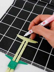 1pc Adjustable Sewing Gauge Multifunctional Sliding T-Square Ruler, Portable Fabric Marking & Measuring Tool With Clear Scale, DIY Quilting Sewing Accessory For Fabric Marking, Tailoring, Home Craft Projects - Patchwork Ruler - View 3