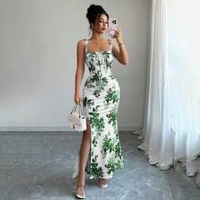 Women's Floral Mermaid Maxi Dress With Thin Straps And Bow, Square Neck, Ruched, Bodycon, For Wedding Guests, Beach Vacations And Date Nights. - 綠色 - 查看 1