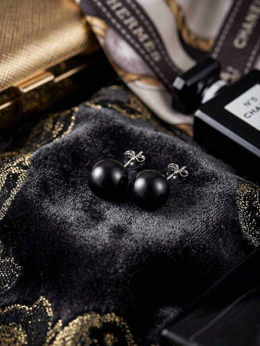 Women Stud Earrings - Black - View 1