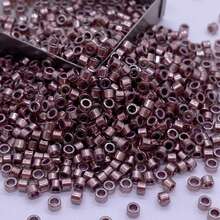 300顆 5g/包 2.5mm 粉色染芯玻璃珠，適合製作精美日常配戴珠寶或送給朋友的禮物，也可用於衣飾增添光彩 - 2.5mm金屬粉染芯古董12色 - 查看 20