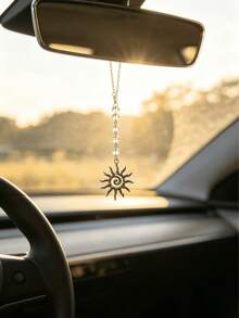1 pieza Adorno colgante para espejo retrovisor de coche con forma de sol espiral estilo bohemio, cadena de cuentas de cristal transparente, colgante decorativo de moda para interior de vehículo - A - Ver 7