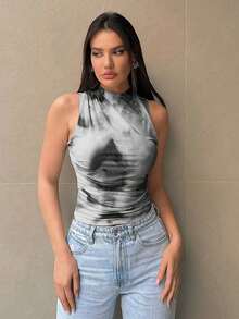 Sleeveless Top With Floral Print And Asymmetrical Neckline, A Casual And Versatile Garment - Gray-black Gradient - View 1