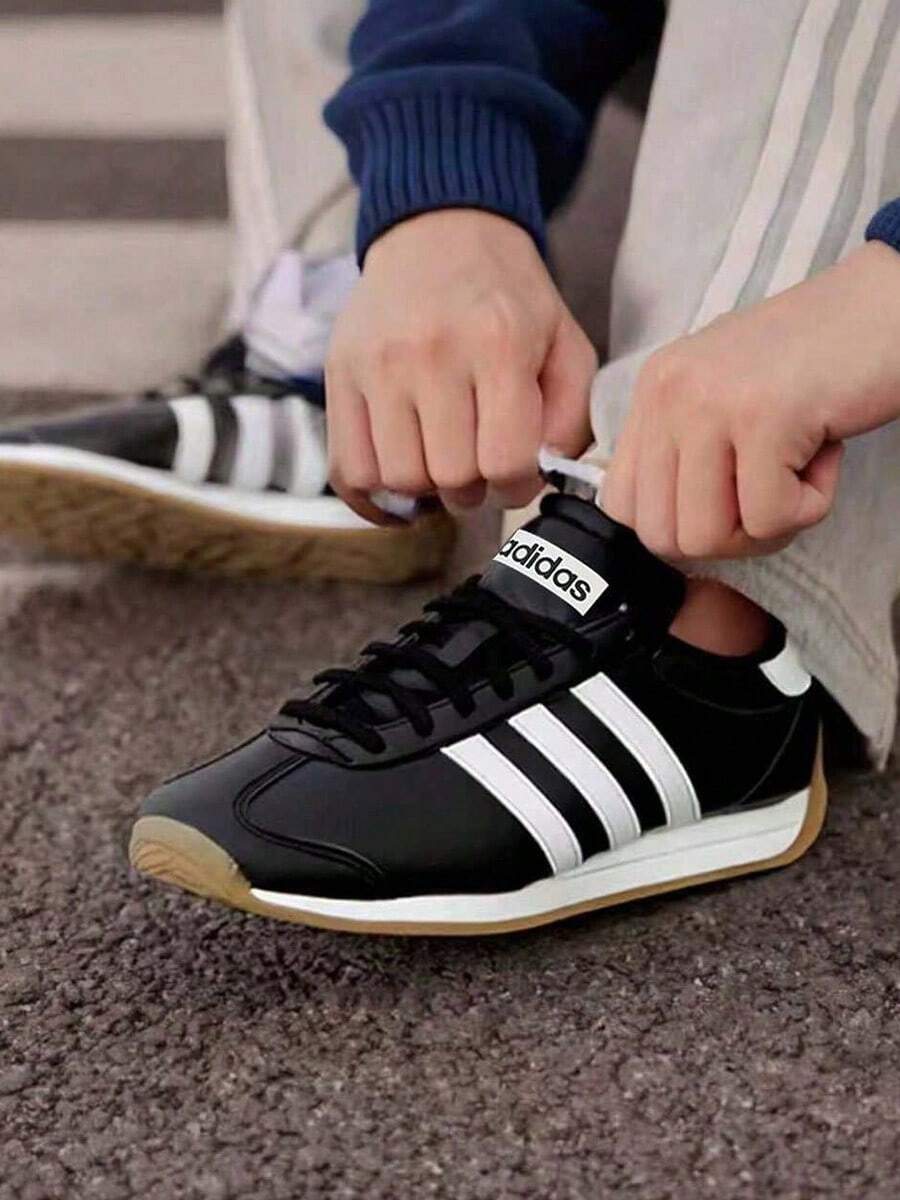Adidas Didas 男款新款德訓鞋 戶外經典百搭 T-Toe 復古運動休閒鞋 - 黑色 - 查看 1