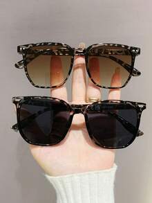 2 Buah Kacamata Hitam Persegi Motif Leopard Gaya Boho, Kacamata Pelindung UV Unisex untuk Perjalanan dan Mengemudi - Paket Kombinasi 2PCS C - View 1