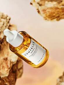 SKIN1004 馬達加斯加積雪草安瓶 55ml/1.85 Fl.Oz.，晶瑩剔透快速吸收液體，雲朵般輕盈精華，不黏膩，適合敏感肌，真空瓶裝，日常T區護理，K-Beauty，韓國彩妝，OliveYoung，禮品 - 55ml - 查看 5