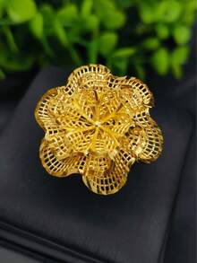 1pc Fashion Women's Copper Plated Gold Long Hollow Floral Ring Index Finger Ring European American Middle East Dubai Bride Wedding Banquet Dress Accessory Date Valentine's Day Mother's Day Holiday Gift Hand Jewelry - Yellow Gold - View 1