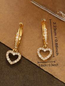 1 Pair Fashion Minimalist Heart Earrings, Luxury Style High-End Jewelry For Women - Gold - View 4